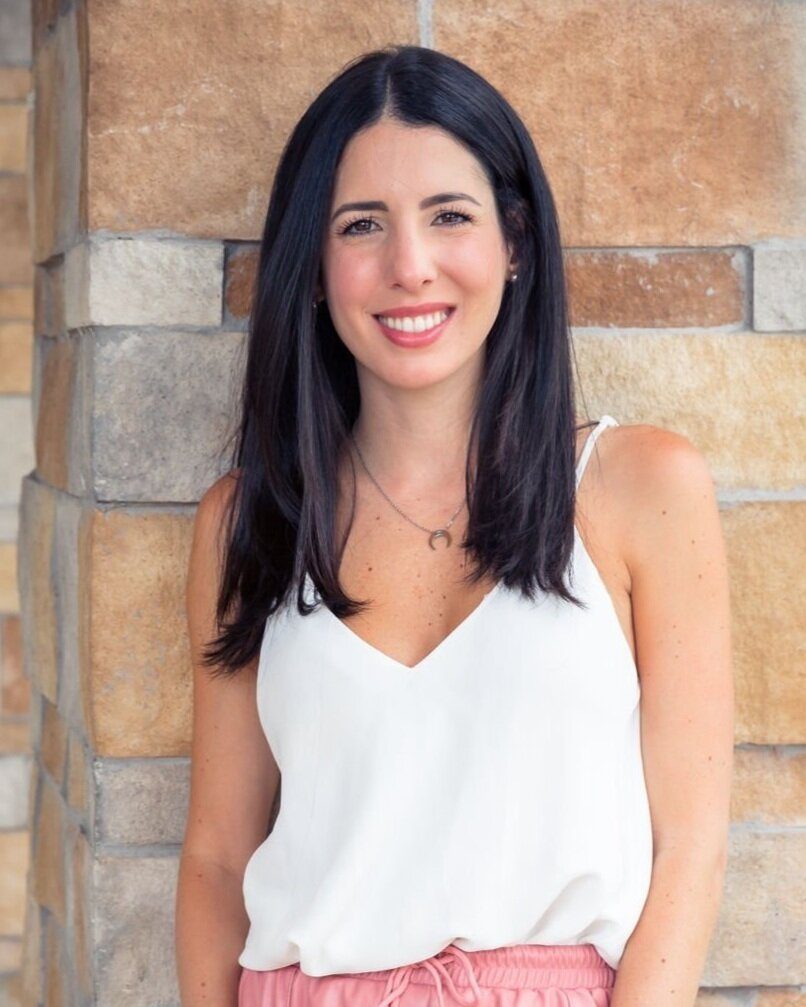 Portrait of holistic therapist Caro Rodriguez